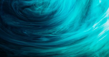 Sis dalgası. Boya suyu akışı. Bulanık mavi duman bulutu akışı sim parçacıkları doku mürekkep girdabı soyut sanat arkaplanı.