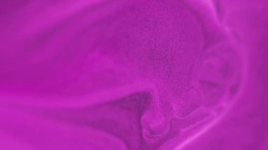 Soyut arkaplan. Boya sıvısı. Fantezi karışımı. Bulanık mor siyah tanecikler doku boya dalgaları sihirli akış sıvı emülsiyon sanatı.