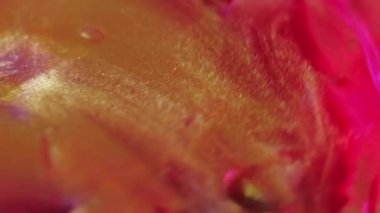 Pürüzsüz boya. Lüks sıvı. Parlak doku. Odaklanmamış altın rengi kahverengi parlaklık ışıl ışıl sıvı yağ kozmetik sanat arka planı.