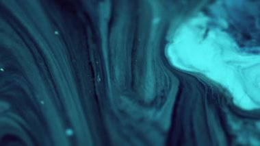 Akrilik karışımı. Islak mermer. Bulanık mavi, parlak, siyah, parlatıcı, sıvı, karışım, hareket, karanlık, soyut sanat arka planı..