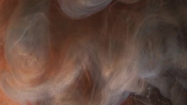 Köpüklü buhar. Duman bulutu. Parlak koyu bronz mürekkep sisi. Hipnotik hareket soyut sanat arka plan sihirli atmosferik titreşen sis.