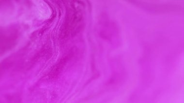 Köpüklü karışım. Bulanık arkaplan. Odaklanmamış pembe renk parıldayan parıltılı mermer desen akrilik mürekkep emülsiyon akış hareketi soyut sanat.