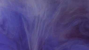 Sıvı sıçraması. Asit mürekkebi. Parlak sarı renkli sıvı girdap akrilik boya buhar bulutu soyut sanat ışığı arka planında yüzüyor.