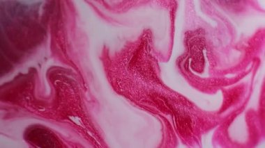 Işıltılı diş minesi. Sanat sıvısı. Gri, beyaz, bilye, ıslak, yüzey, fantezi girdabı. Odaklanamayan ışıltılı boya soyut arkaplan.