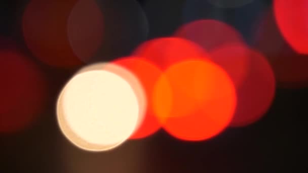 Hra Červených Oranžových Bílých Kruhů Bokeh Světla Noci — Stock video