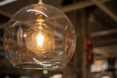 Altın masa lambası modern bakır arka plan