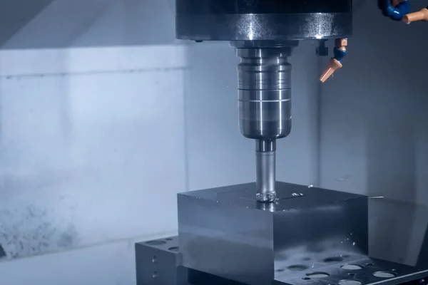 Cnc Werkzeugmaschine Schneidet Rohmaterial Fabrik — Stockfoto