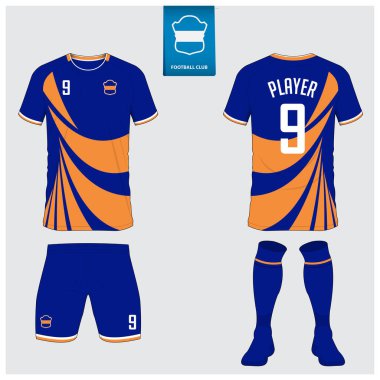 Futbol forması ya da futbol kulübü için futbol takımı tasarımı. Futbol tişörtü, kısa, çorap şablonu. Futbol forması ön tarafta, arka planda. Düz dizaynlı futbol logosu. Vektör İllüstrasyonu. 