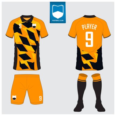 Futbol forması ya da futbol kulübü için futbol takımı tasarımı. Futbol tişörtü, kısa, çorap şablonu. Futbol forması ön tarafta, arka planda. Düz dizaynlı futbol logosu. Vektör İllüstrasyonu. 