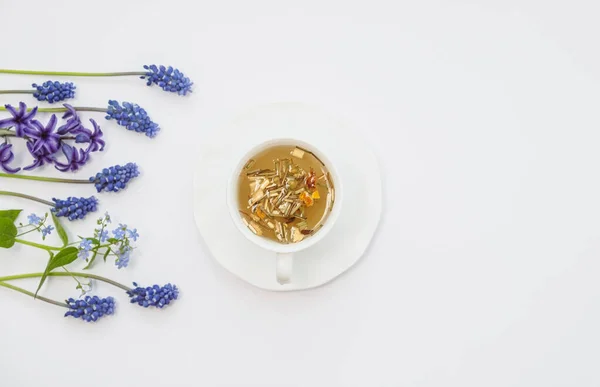 Время Чая Отдых Травяной Чай Целебными Свойствами Пейте Натуральными Травами — стоковое фото