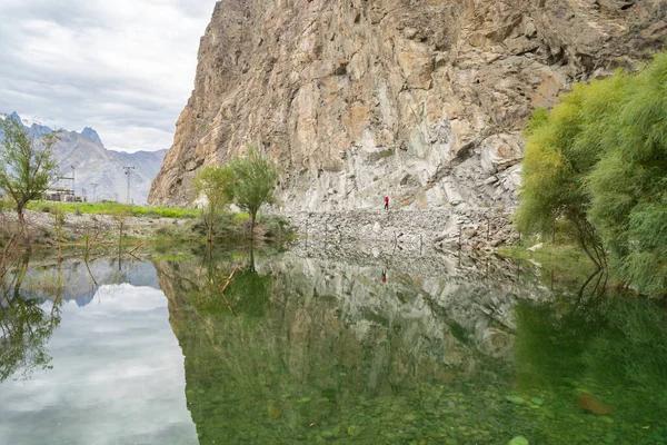 Stock image A pond river lake in Karakoram high mountain hills. Nature landscape background, Skardu-Gilgit, Pakistan. Travel on holiday vacation.