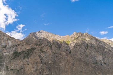 Karakoram yüksek dağ tepeleri. Doğa manzarası geçmişi, Skardu-Gilgit, Pakistan. Tatilde seyahat.