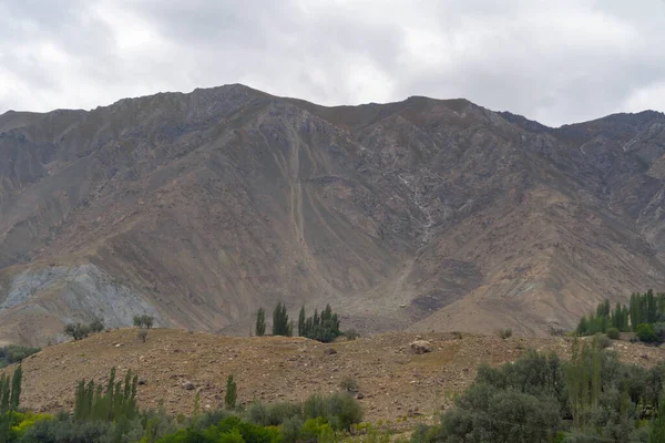 Karakoram Yüksek Dağ Tepeleri Doğa Manzarası Geçmişi Skardu Gilgit Pakistan — Stok fotoğraf