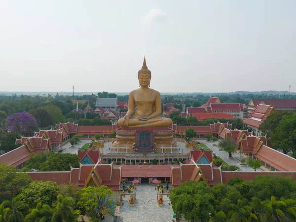Повітряний Вид Велетенського Золотого Будди Ват Муанг Районі Сінг Бурі — стокове фото