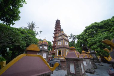Tran Quoc tapınağı tapınağı. Vietnam 'ın Hanoi kentindeki turistik bölge..
