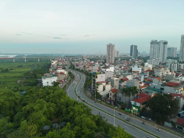 緑の庭公園 ベトナムとハノイダウンタウンスカイラインの空中ビュー アジアのスマート都市の金融地区やビジネスセンター 高層ビル 高層ビル — ストック写真