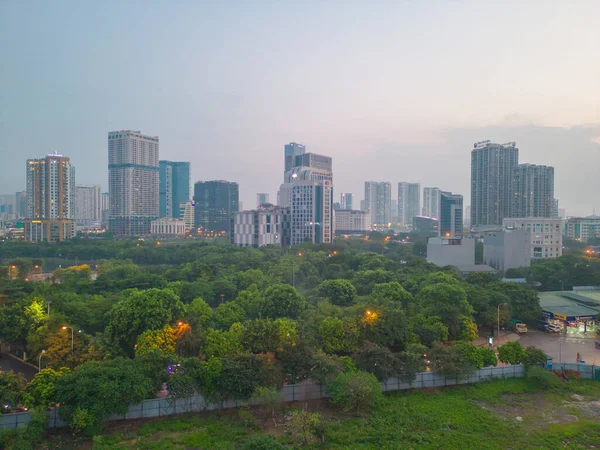 Вид Воздуха Центр Города Ханой Зеленым Садовым Парком Вьетнам Финансовые — стоковое фото