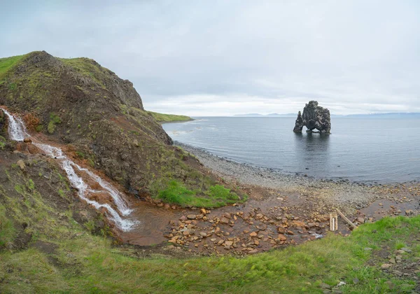 Hvitserkur Mit Meeresküste Island Wahrzeichen Der Touristenattraktion — Stockfoto