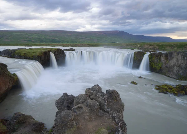 Godafossův Vodopád Letní Sezóně Islandu Slavné Přírodní Krajina Pozadí — Stock fotografie