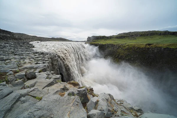 Dettifoss Wasserfall Der Sommersaison Island Berühmte Naturlandschaft Hintergrund — Stockfoto