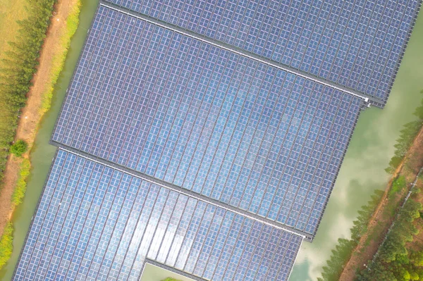 Aerial View Solar Panels Solar Cells Water Lake River Power — Stock Photo, Image