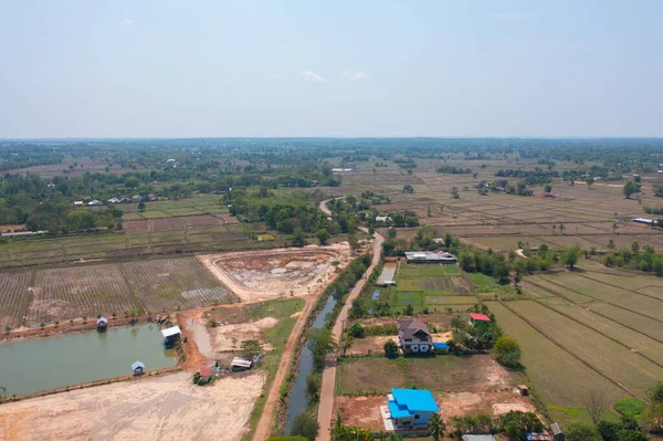 泰国亚洲农村或农村地区新鲜稻田 绿色农田的空中俯瞰 自然景观 — 图库照片