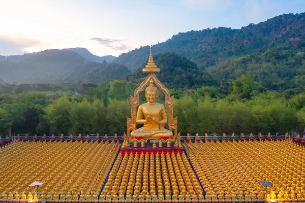 Phuttha Utthayan Makha Bucha Anusorn Boeddhisme Memorial Park Nakhon Nayok — Stockfoto