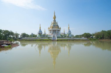 Wat Thung Setthi, Khon Kaen, Isan Tapınağı. Pagoda, Tayland 'ın başkenti Tayland' da bir Budist tapınağıdır. Tayland mimarisi arka planı. Turistik bölge simgesi.