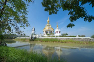 Wat Thung Setthi, Khon Kaen, Isan Tapınağı. Pagoda, Tayland 'ın başkenti Tayland' da bir Budist tapınağıdır. Tayland mimarisi arka planı. Turistik bölge simgesi.