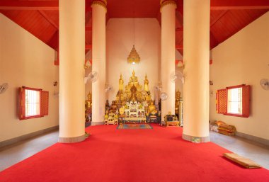 Wat Phrathat Phanom, Nakhon Phanom, Isan Tapınağı. Pagoda, Tayland 'ın başkenti Tayland' da bir Budist tapınağıdır. Tayland mimarisi arka planı. Turistik bölge simgesi.