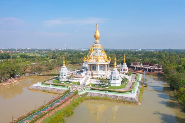 Wat Thung Setthi Khon Kaen Isan 교도소는 태국의 마을에있는 사원입니다 — 스톡 사진