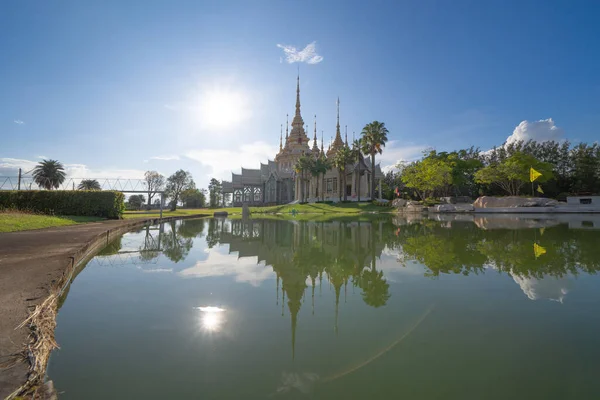 Wat Luang Phor Toh Tempel Pagoda Ett Buddisttempel Nakhon Ratchasima — Stockfoto