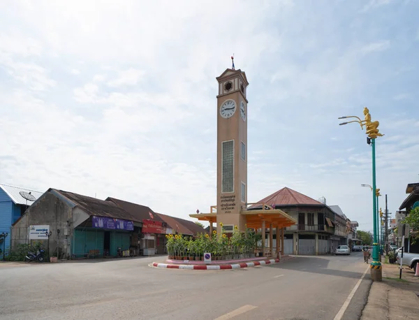 Hodinová Věž Objezdu Rozvoj Městského Bydlení Nemovitost Provincii Nakhon Phanom — Stock fotografie