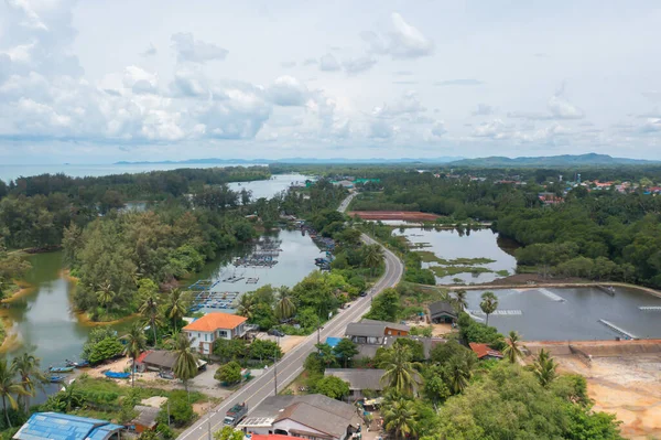 Luftaufnahme Von Klarem Türkisfarbenem Meerwasser Andamanensee Auf Der Insel Phuket — Stockfoto