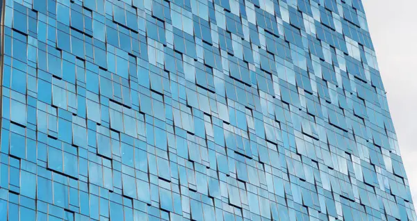 Padrão Janelas Edifícios Escritórios Projeto Fachada Arquitetura Vidro Com Reflexão — Fotografia de Stock