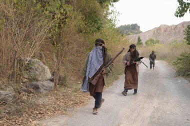 İslami takım. Kobra Gold tatbikatı sırasında Tayland 'da düşmana saldırı hazırlığı yapan silahlı askeri birlikler. Savaş gücü eğitimi..