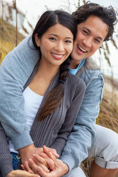 Young Asian Chinese Man Woman Boy Girl Couple Sitting Tall — Stock Photo, Image