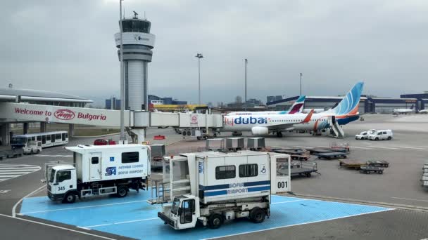 Sofia Havaalani Bulgaria Hazi Ran 2020 Çağdaş Yolcu Uçağı Yolcu — Stok video