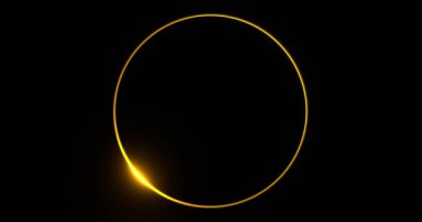 Parlayan altın kirişli yuvarlak çerçeve. 3d aydınlatma ile aydınlatılan altın çember etkin reklam ve elektrik yönlendirme dizaynı için çevre boyunca hareket eden altın parlak çizgi