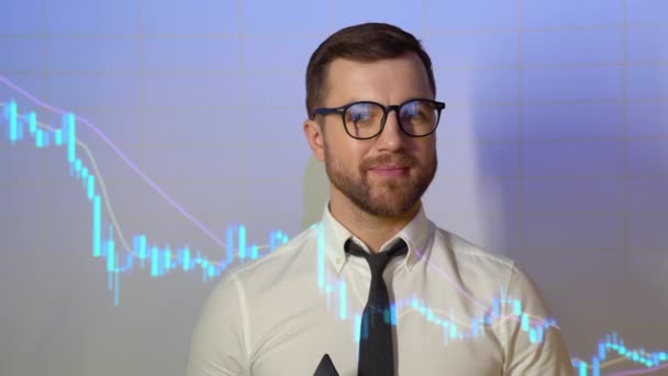 Confident Professional Businessman Looking Camera Stock Trade Cryptocurrency Graph Background — Stockvideo