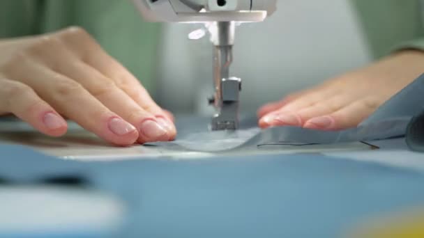 Sewing Machine Work Close Woman Tailor Working Sewing Factory Tailor — Stockvideo
