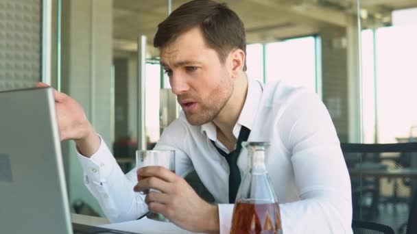 Young Businessman Drinking Stress Workplace — Wideo stockowe