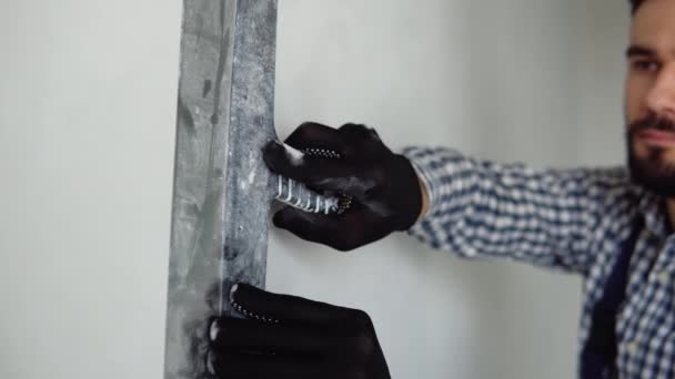 Hands Man Plasterer Construction Worker Work Trowel Plastering Wall Closeup — Stock Video