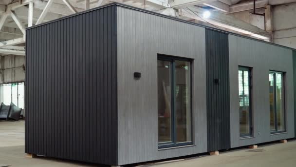 一个小型办公室的新模块化房子 — 图库视频影像