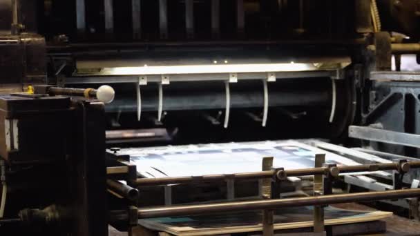 Offsetdruckverfahren Papiereinreichung Druckerei — Stockvideo
