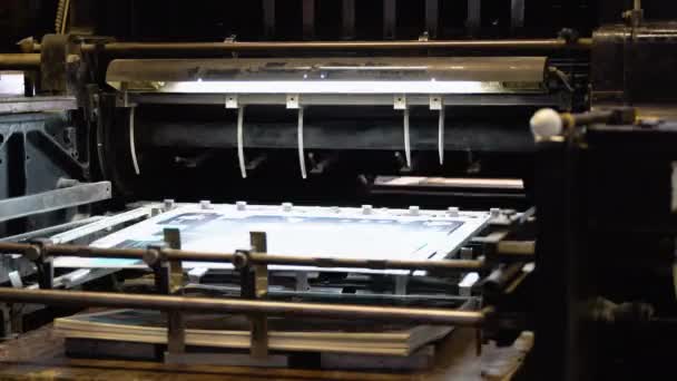 Offsetdruckverfahren Papiereinreichung Druckerei — Stockvideo