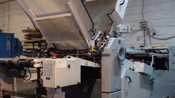Máquina Impressão Offset Folhas Impressão — Vídeo de Stock