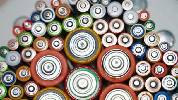 Visão Superior Grupo Pilhas Aaa Usadas Baterias Alcalinas — Vídeo de Stock