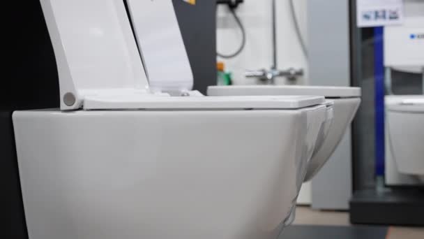 Ciotole Toilette Ceramica Diversi Tipi Colori Negozio — Video Stock