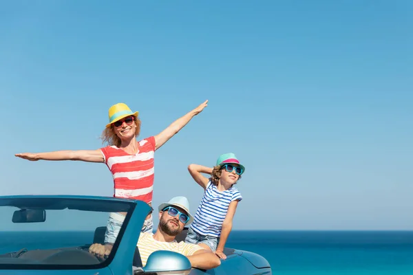 Glückliche Familien Reisen Mit Dem Auto Ans Meer Mutter Vater — Stockfoto